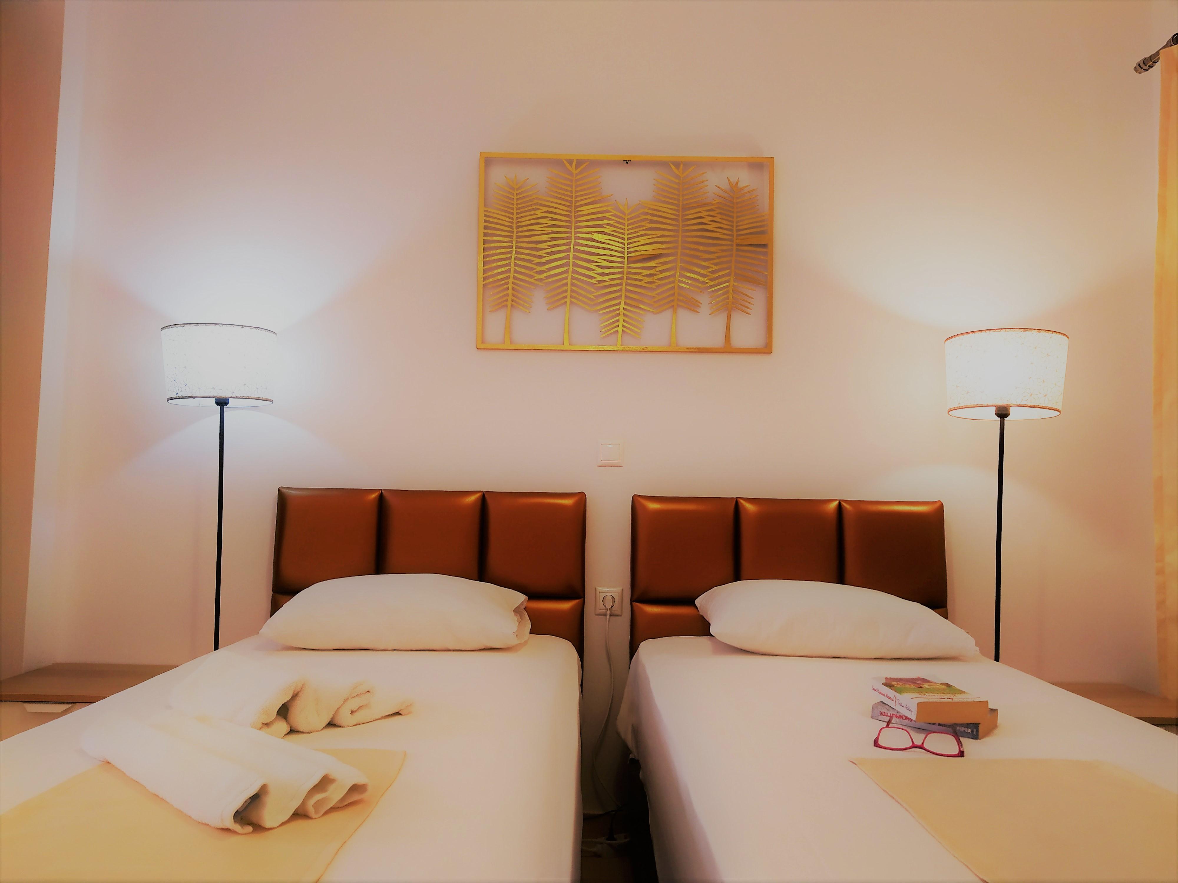 Aronis Apartments Benitses  Luaran gambar