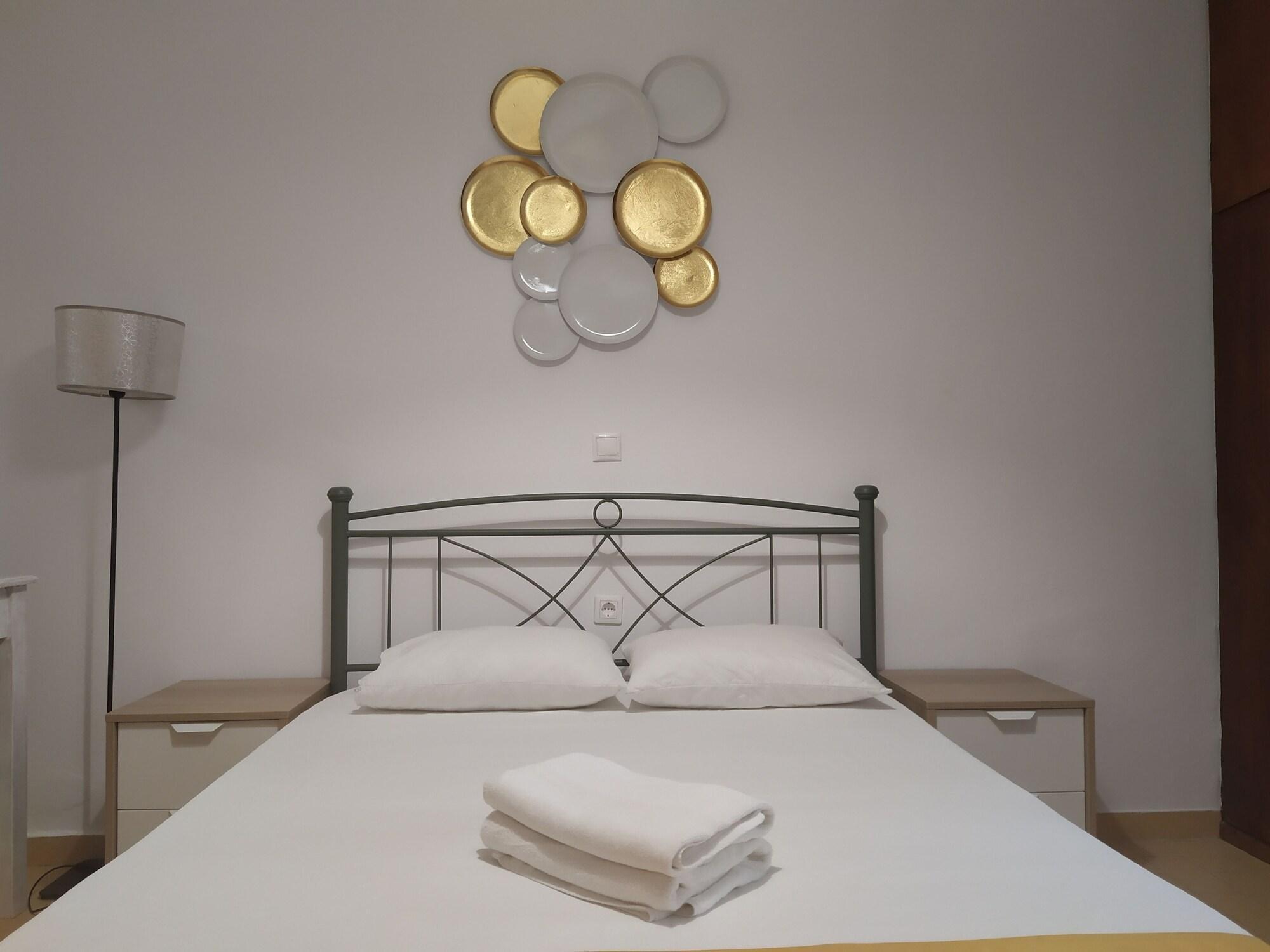 Aronis Apartments Benitses  Luaran gambar