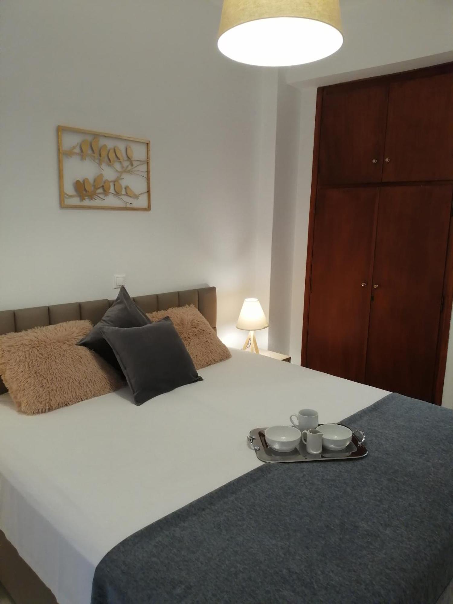 Aronis Apartments Benitses  Luaran gambar