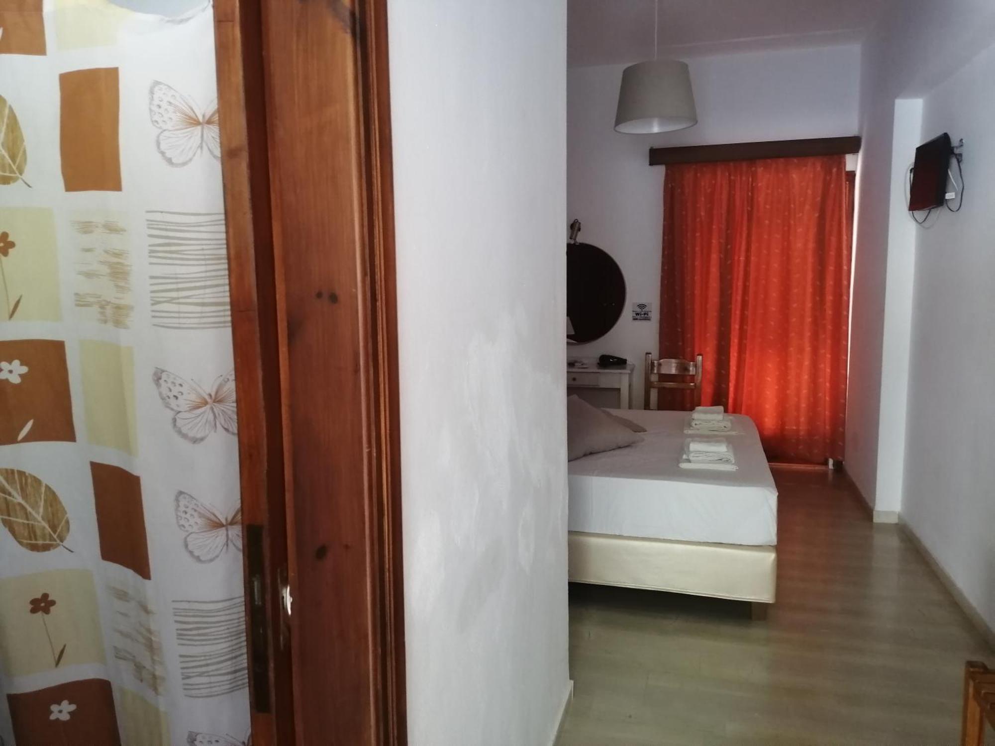 Aronis Apartments Benitses  Luaran gambar
