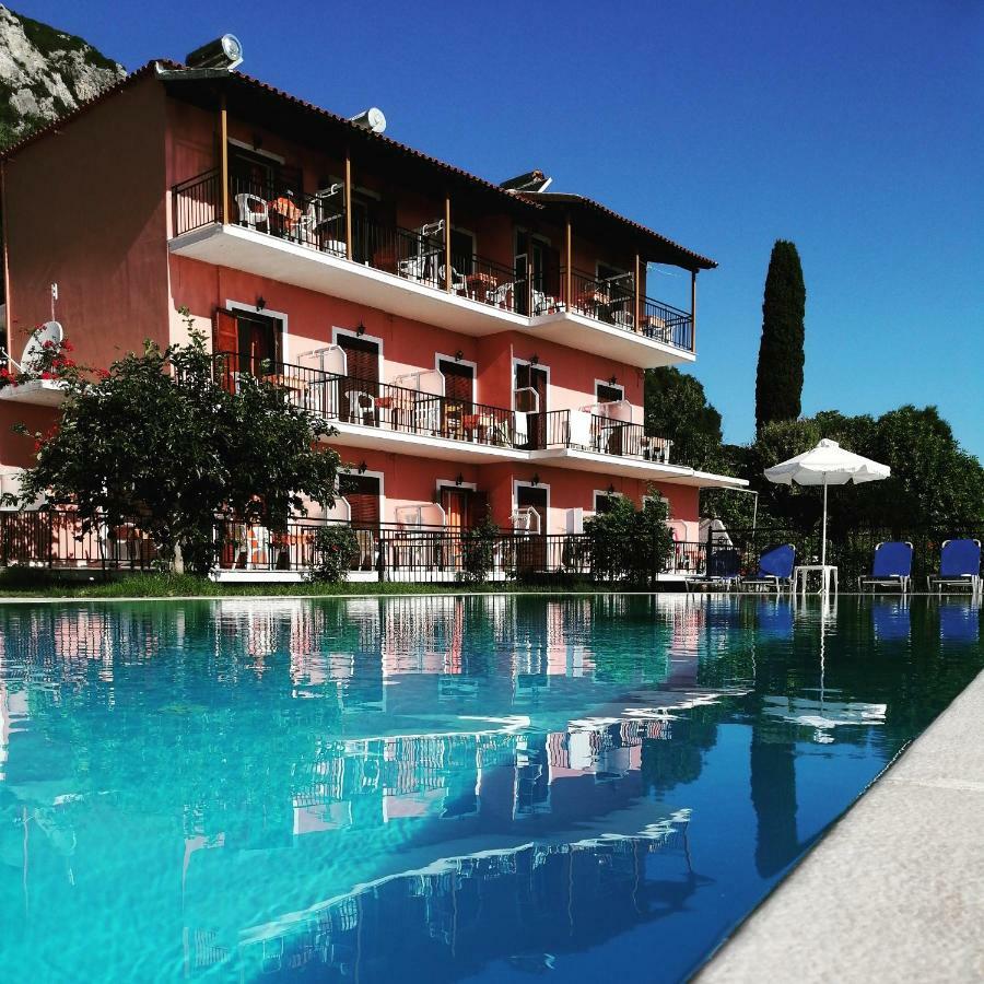 Aronis Apartments Benitses  Luaran gambar